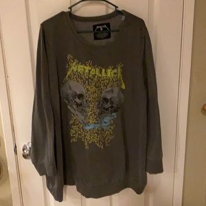 Grey 3x Metallica Sweatshirt from Torrid